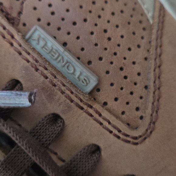 Brown Sneakers with Leather Upper and Versatile Design - Picture 10 of 12